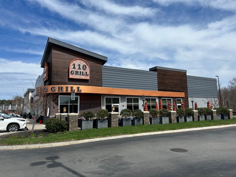 More Photos Of 21 Apex Dr, Marlborough Unknown For Lease