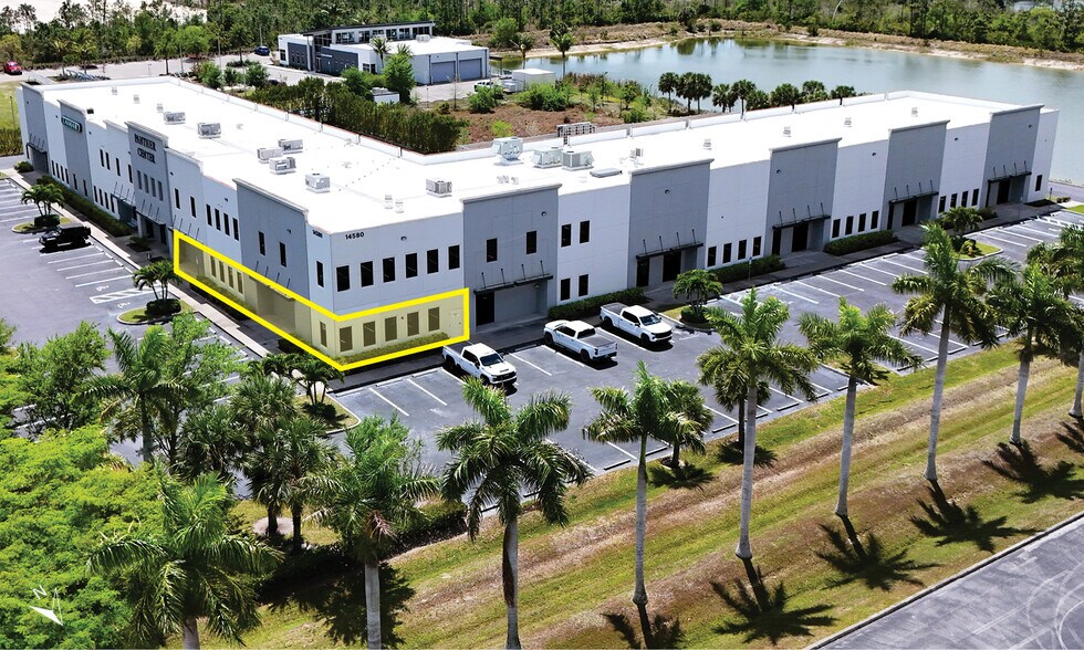 More Photos Of 14580 Global Pkwy, Fort Myers Distribution For Lease