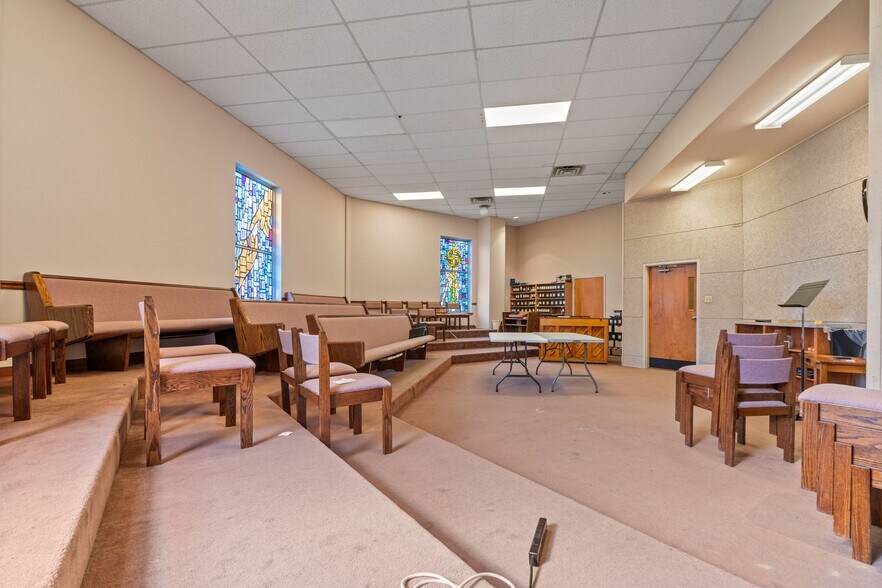 More Photos Of 1101 N Wheeler Ave, Sallisaw Religious Facility For Sale