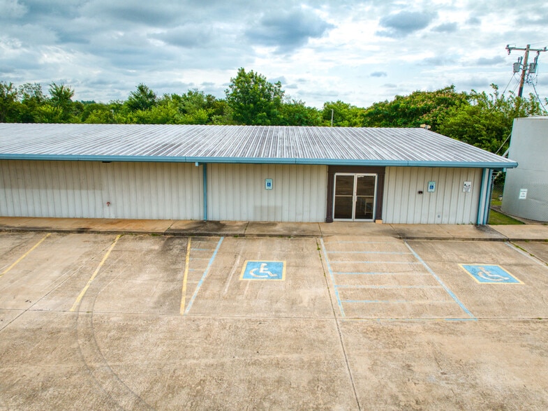 More Photos Of 14818 S Peebly Rd, Newalla Religious Facility For Sale