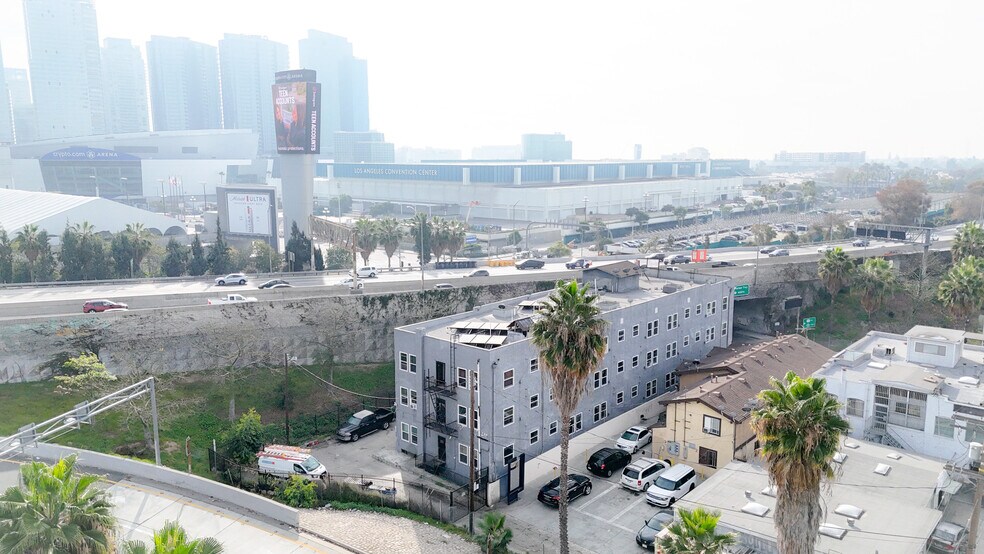 More Photos Of 1211 W 11th St, Los Angeles Apartments For Sale