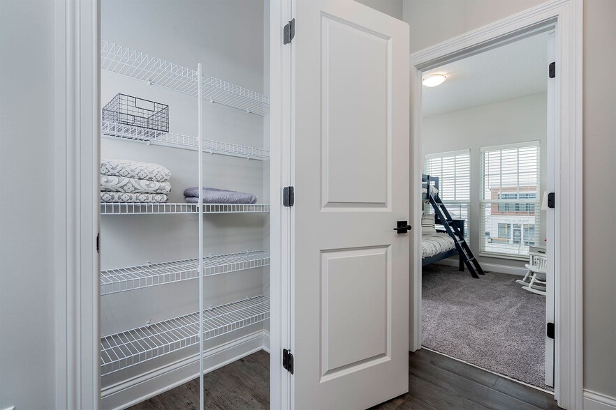 More Photos Of 5915 Evans Farm Dr, Lewis Center Apartments For Lease