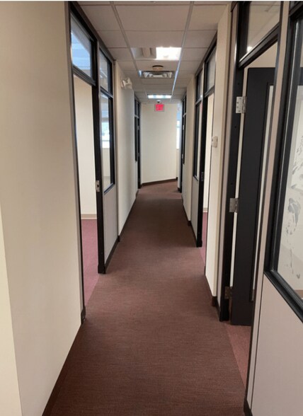 More Photos Of 69 Westchester Ave, Pound Ridge Storefront Retail Office For Lease