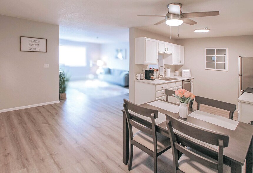 More Photos Of 2807 Lincoln Way, Sioux City Apartments For Sale