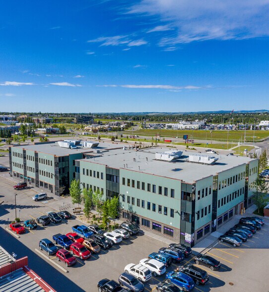 More Photos Of 11420 27th St SE, Calgary Medical For Sale