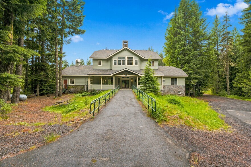 More Photos Of 93732 US-26, Government Camp Lodge Meeting Hall For Sale