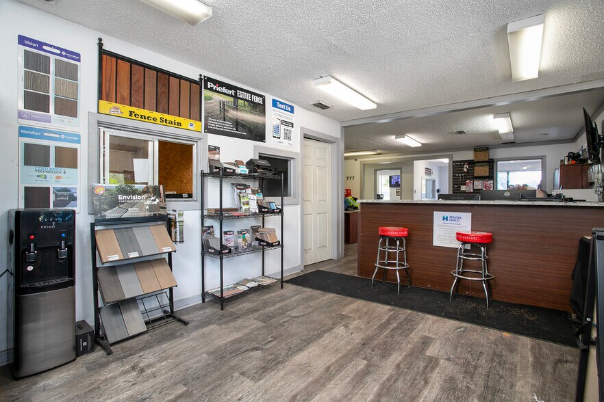 More Photos Of 5004 FM 2767, Tyler Industrial For Sale