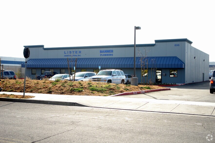 More Photos Of 896 Aldridge Rd, Vacaville Warehouse For Sale
