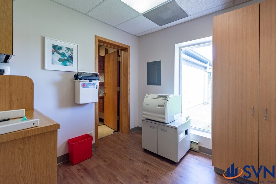 More Photos Of 2210 Dean St, St Charles Medical For Sale