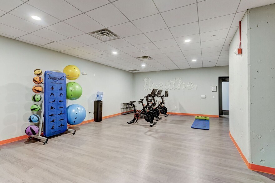 More Photos Of 1600-1650 W Girard Ave, Philadelphia Multifamily For Sale