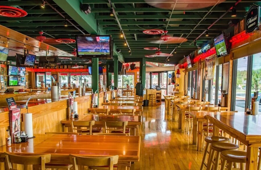 More Photos Of 3405 W Vine St, Kissimmee Restaurant For Lease