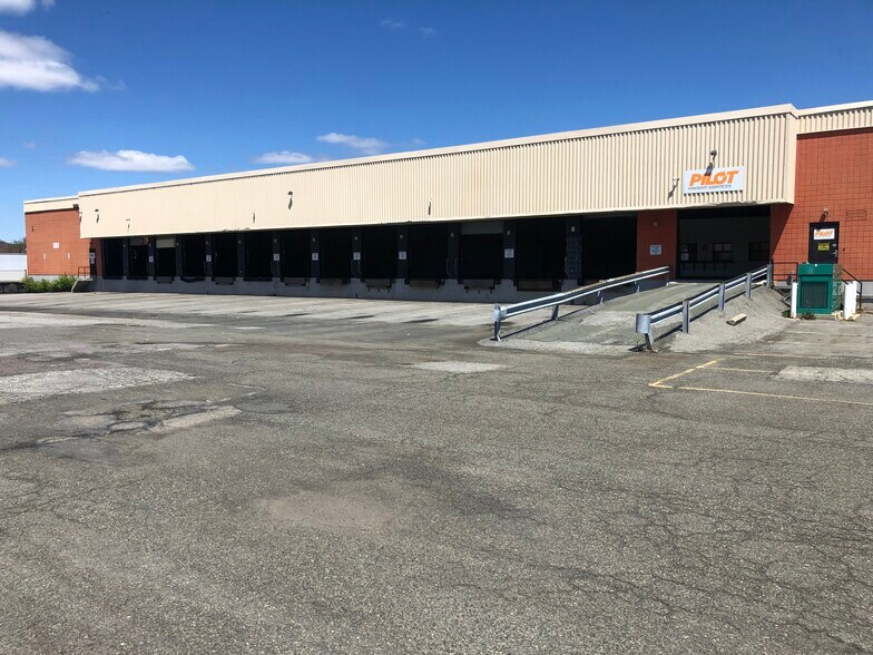 Primary Photo Of 310 McClellan Hwy, East Boston Truck Terminal For Lease