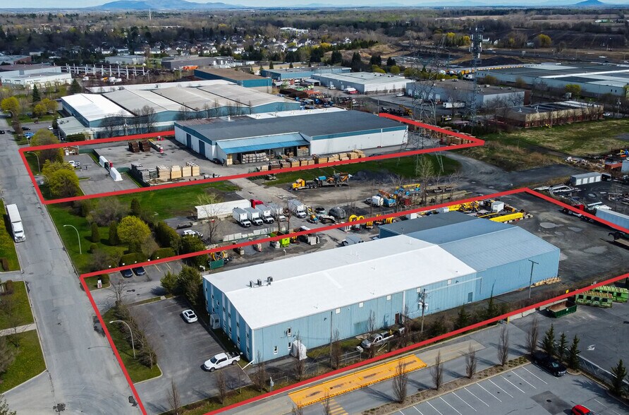 More Photos Of 570 Rue Sagard, St-Bruno-de-Montarville Manufacturing For Sale