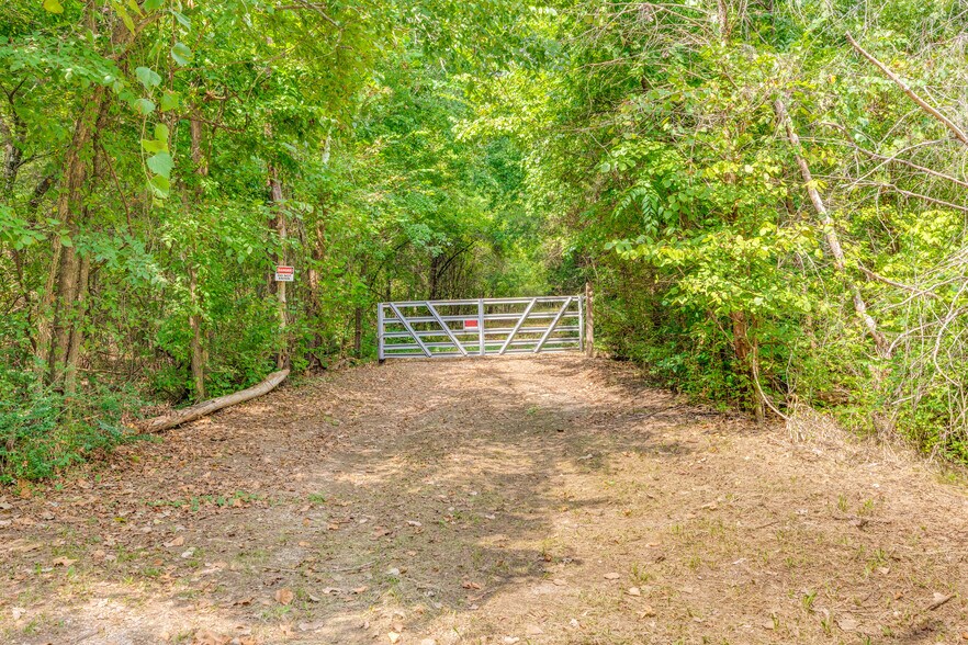 More Photos Of 1549 Starr Rd, Denison Land For Sale