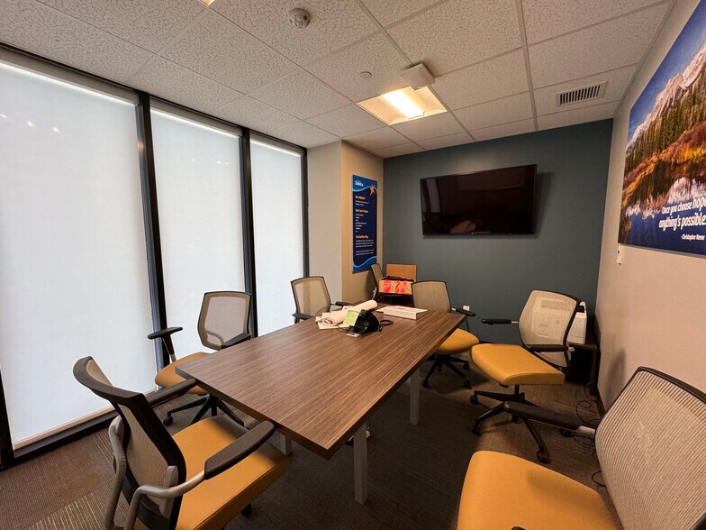 More Photos Of 1414 W 4th St, Brooklyn Apartments For Lease