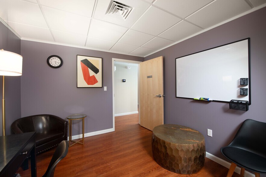 More Photos Of 1842 Beacon St, Brookline Medical For Sale