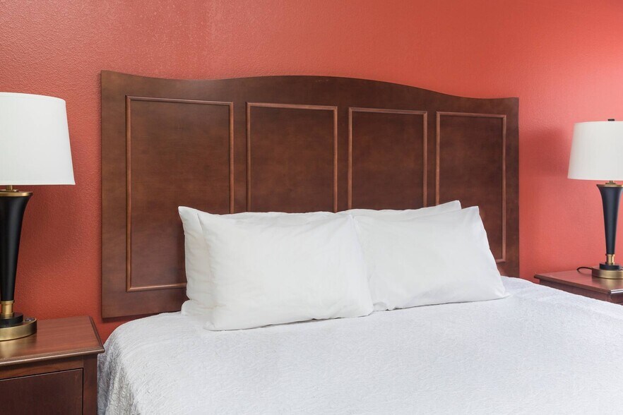 More Photos Of 4003 S Loop 289, Lubbock Hotel For Sale