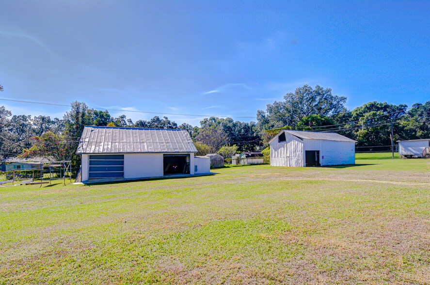 More Photos Of 6839 Wire Rd, Zephyrhills Manufactured Housing Mobile Home Park For Sale