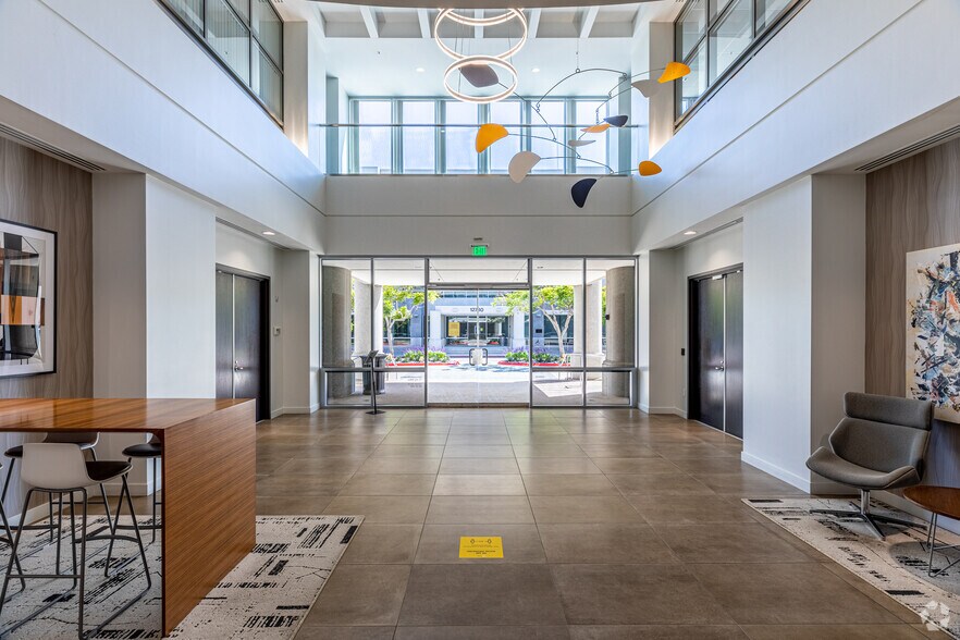 More Photos Of 12750 High Bluff Dr, San Diego Unknown For Lease