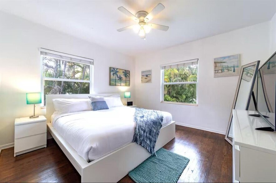 More Photos Of 2617 NE 13th Ct, Fort Lauderdale Apartments For Sale
