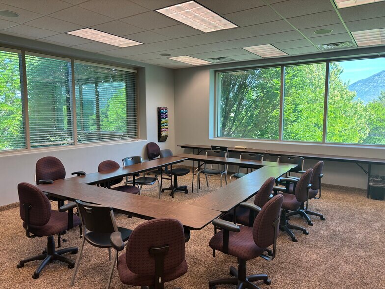 More Photos Of 552-580 W 800 N, Orem Medical For Sale