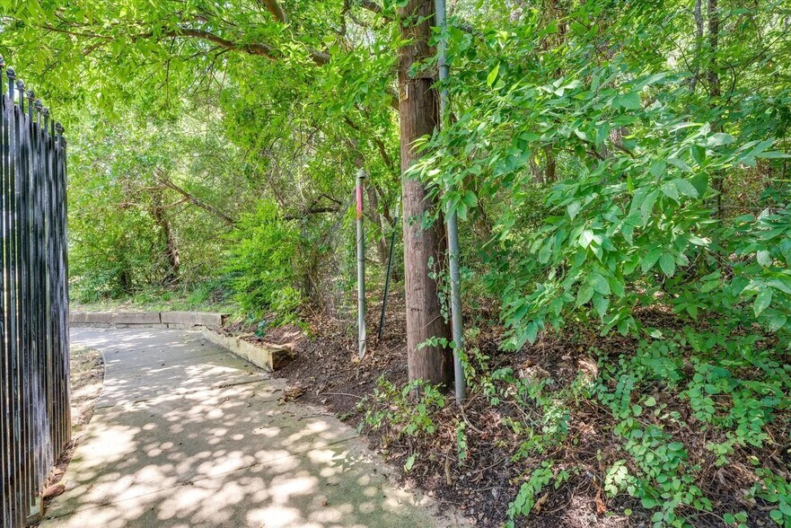 More Photos Of 3107 Wintergreen Ter, Grapevine Land For Sale