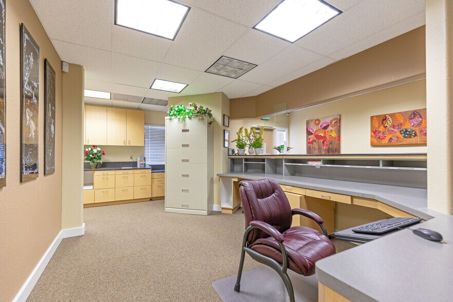 More Photos Of 2839 Spafford St, Davis Office For Sale