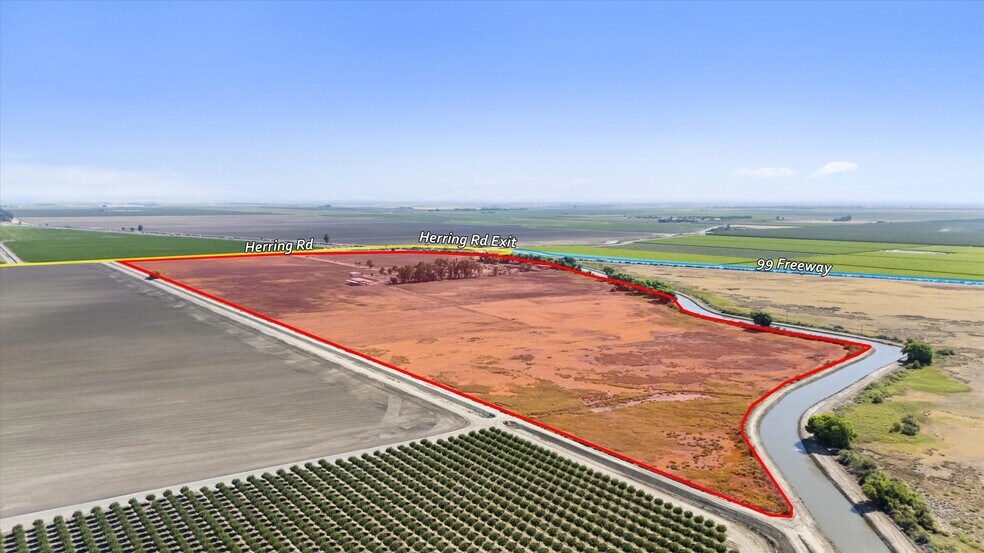 More Photos Of 8661 Herring Rd, Bakersfield Land For Sale