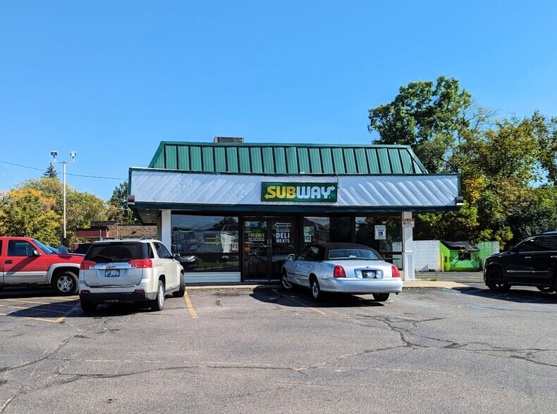 More Photos Of 3631 Miller Rd, Flint Fast Food For Sale
