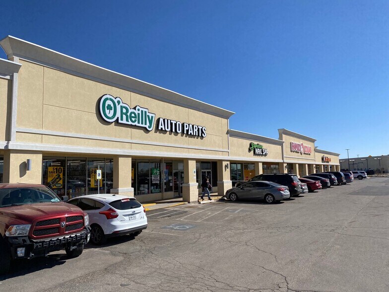 More Photos Of 625 E 42nd St, Odessa Unknown For Lease