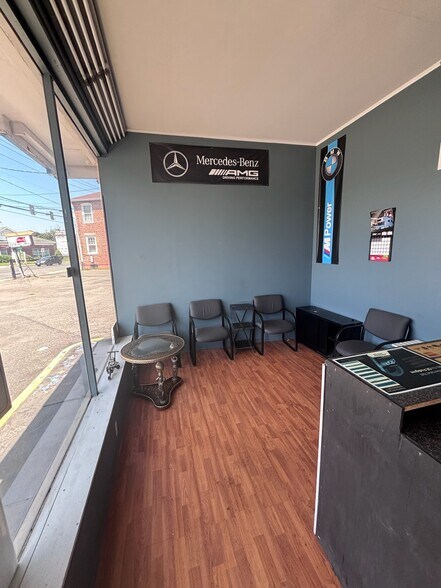 More Photos Of 109 Rt 112, Port Jefferson Station Auto Repair For Lease