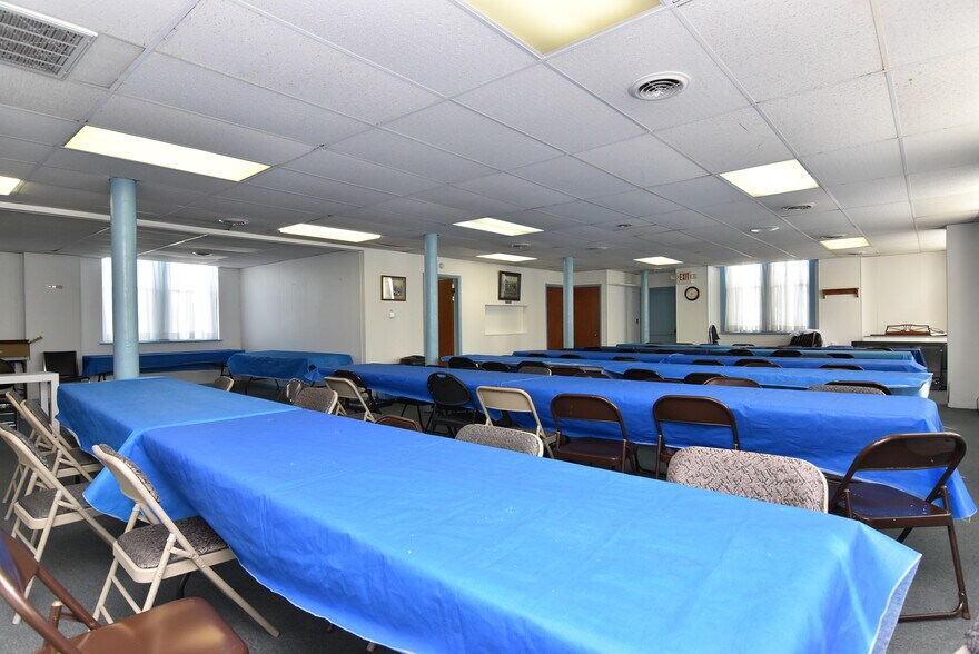 More Photos Of 125 Causey Ave, Milford Office For Sale