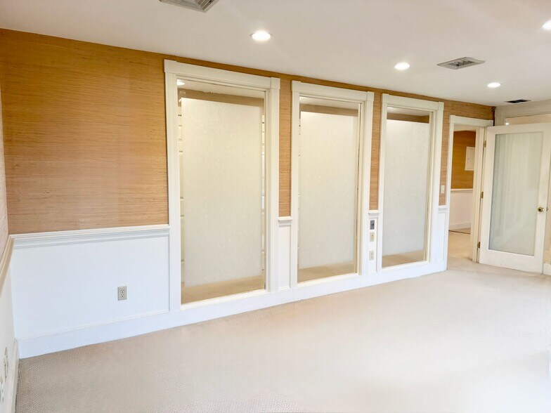 More Photos Of 1624 Sudbury Rd, Concord Medical For Lease