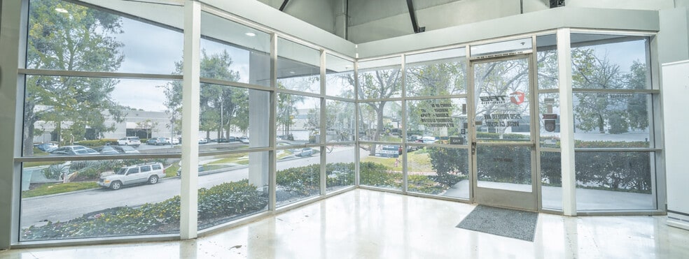 More Photos Of 2520 Pioneer Ave, Vista Manufacturing For Sale