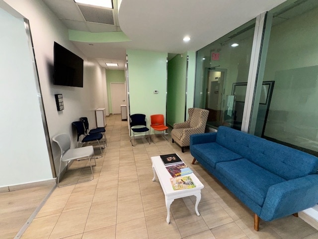 More Photos Of 621-625 E Fordham Rd, Bronx Office For Sale