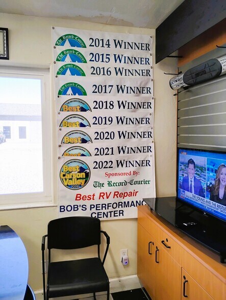 More Photos Of 1417 Industrial Way, Gardnerville Auto Repair For Sale