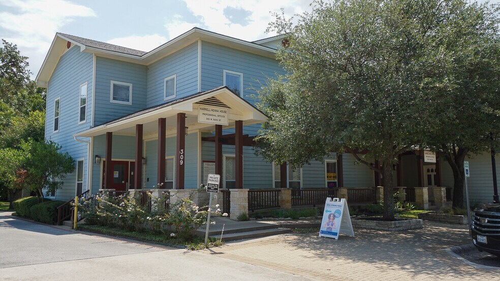 More Photos Of 309 W Main St, Round Rock Office For Lease