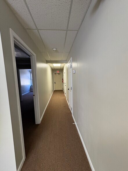 More Photos Of 4466 Darrow Rd, Stow Office For Sale