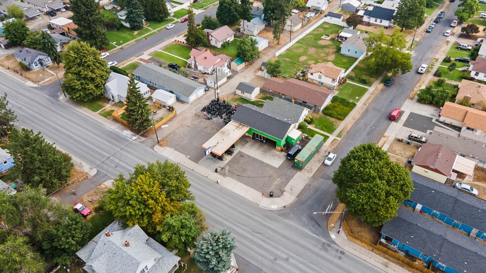 More Photos Of 5202 N Nevada St, Spokane Warehouse For Sale