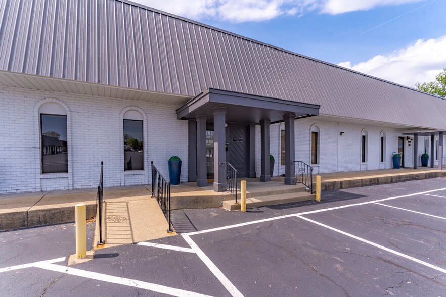 More Photos Of 2816 Veach Rd, Owensboro Medical For Sale