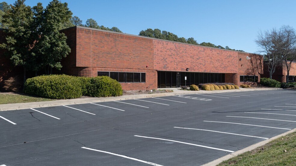 More Photos Of 2779 Peterson Pl, Norcross Unknown For Lease