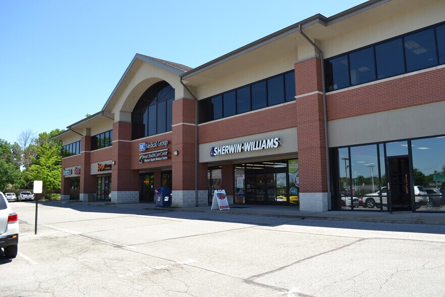 More Photos Of 9420-9450 Manchester Rd, Saint Louis Storefront Retail Office For Lease