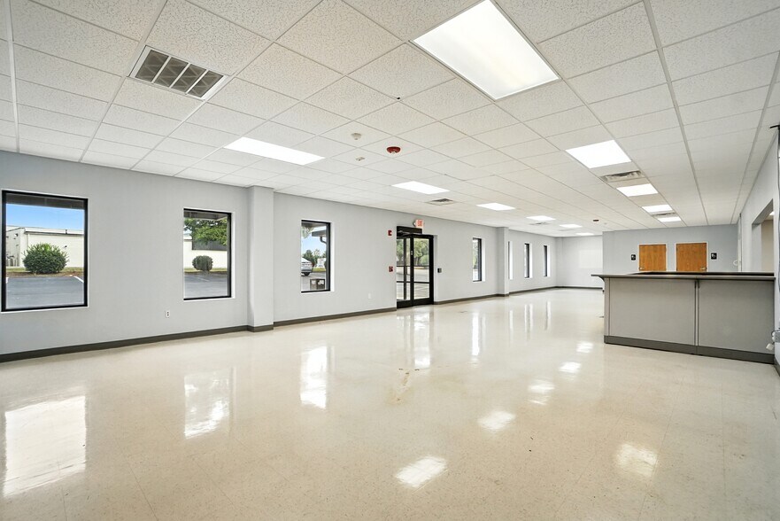 More Photos Of 133 Island Ford Rd, Statesville Office For Lease