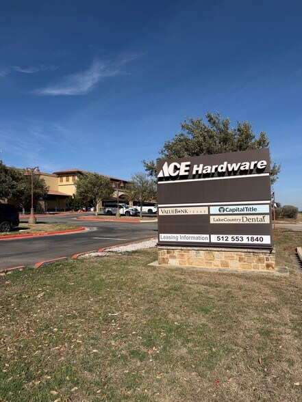 More Photos Of 9712 Ranch to Market 2147 rd, Horseshoe Bay Office For Lease