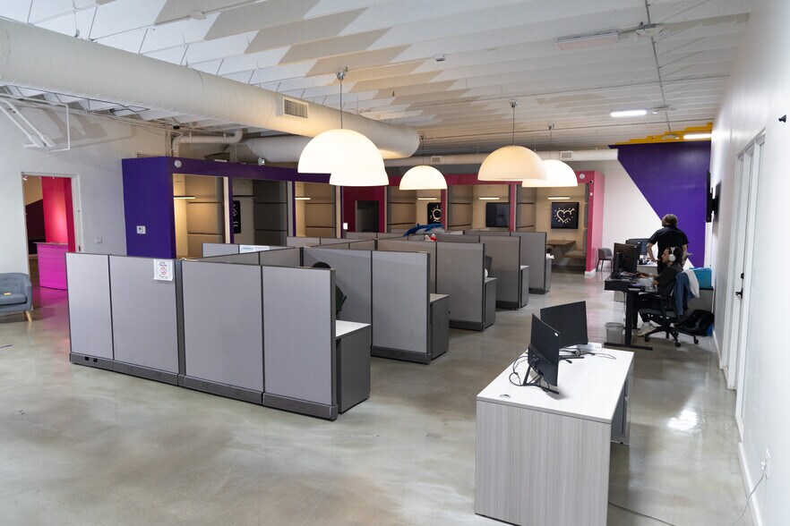 More Photos Of 350-360 NE 60th St, Miami Loft Creative Space For Lease