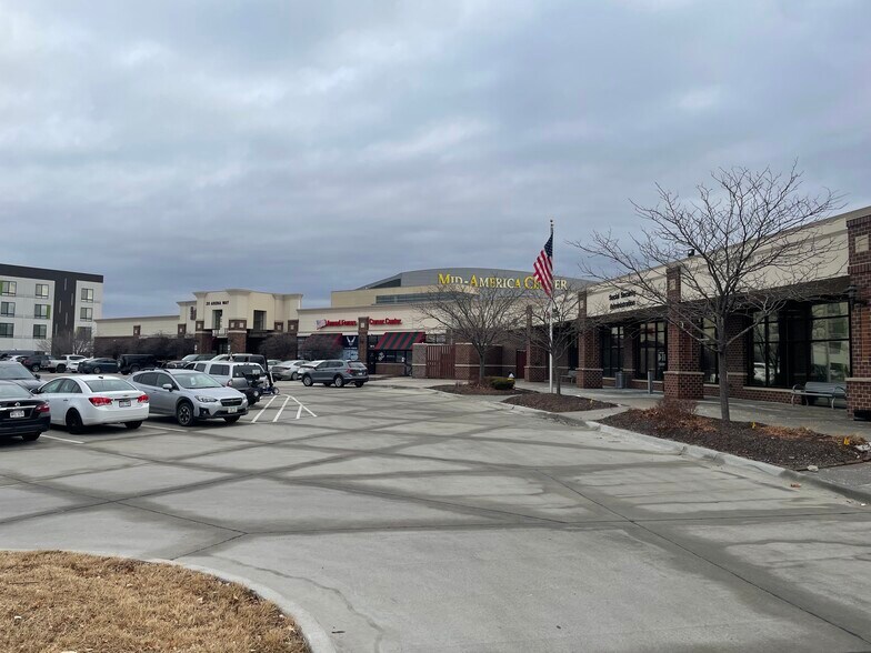 More Photos Of 20-40 Arena Center, Council Bluffs Unknown For Lease