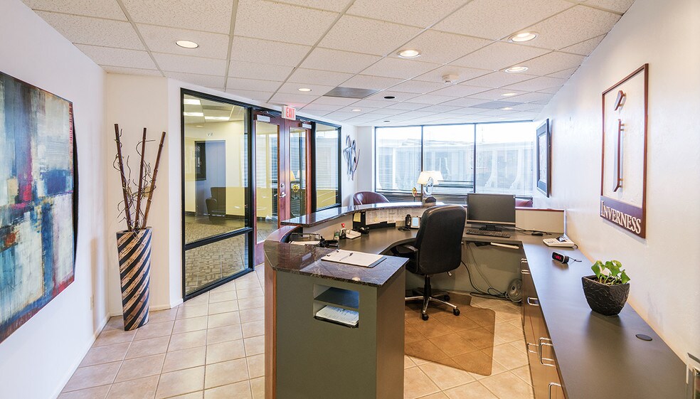 More Photos Of 4747 N 7th St, Phoenix Office For Lease