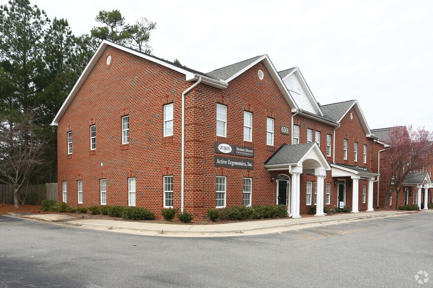 More Photos Of 6501 Creedmoor Rd, Raleigh Office Residential For Lease