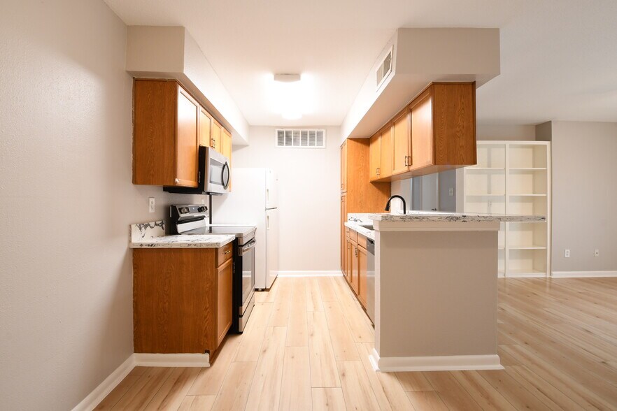 More Photos Of , Houston Multifamily For Sale