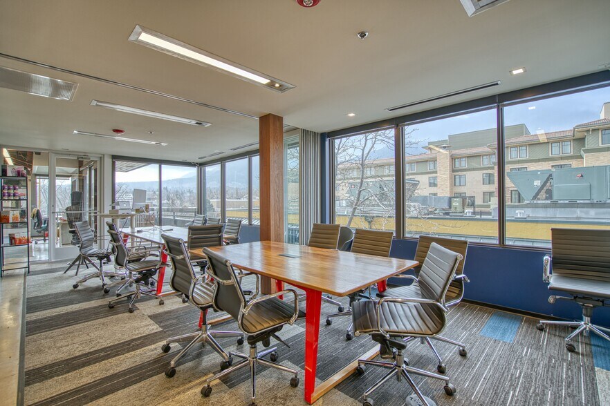More Photos Of 1002 Walnut St, Boulder Office For Sale
